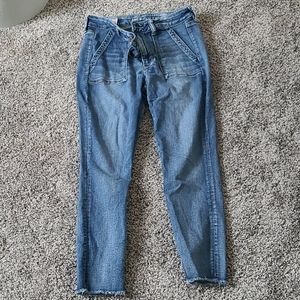 American eagle jeans with cute pockets